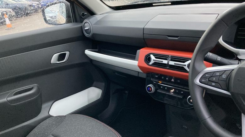 Dacia Spring 27kWh Expression 65 48kW 5dr Auto Electric Hatchback